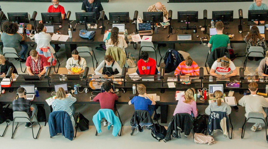 denise jans cJuRGpJ13Po unsplash